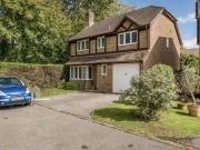 4 bedroom detached house for sale in Halls Farm Close,...