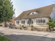 4 bedroom detached house for sale in Ham Island Old...