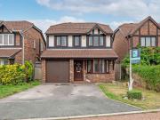 4 bedroom detached house for sale in Harrogate Close,...