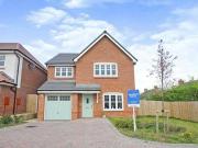 4 bedroom detached house for sale in Hawthorn Way...