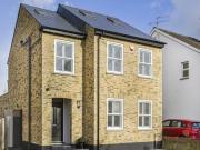 4 Bedroom Detached House For Sale In Hertford Heath