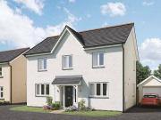 4 bedroom detached house for sale in Higher Trenant Road...