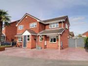4 Bedroom Detached House For Sale In Holmcroft
