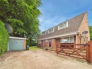 4 bedroom detached house for sale in Holybrook Crescent,...
