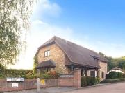 4 bedroom detached house for sale in Horley Surrey RH6 RH6