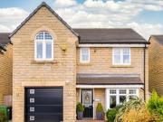 4 Bedroom Detached House For Sale In Huddersfield
