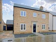 4 Bedroom Detached House For Sale In Huntingdon,...