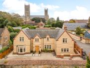 4 bedroom detached house for sale in James Street,...
