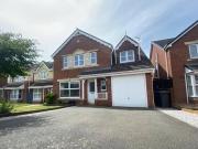 4 bedroom detached house for sale in Jubilee Drive Earl...