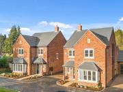 4 Bedroom Detached House For Sale In Keresley End