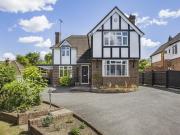 4 bedroom detached house for sale in Kidmore End Road,...