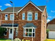 4 Bedroom Detached House For Sale In Kingswood
