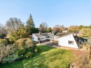 4 bedroom detached house for sale in Kingswood Road,...