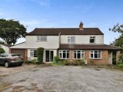 4 Bedroom Detached House For Sale In Leven, Beverley