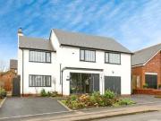 4 Bedroom Detached House For Sale In Lichfield,...