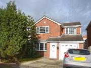 4 bedroom detached house for sale in Lincoln Close...
