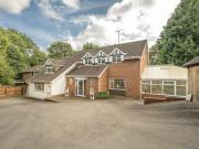 4 Bedroom Detached House For Sale In Little Oaks Drive,...