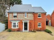 4 Bedroom Detached House For Sale In Littlehampton, West...
