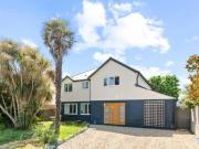 4 Bedroom Detached House For Sale In Littlehampton, West...