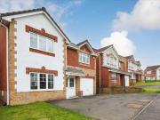 4 bedroom detached house for sale in Livingston Lane,...