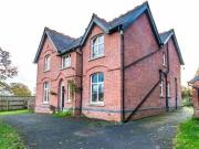 4 Bedroom Detached House For Sale In Llandovery,...