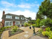 4 bedroom detached house for sale in Lodge Gardens,...