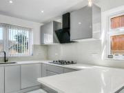 4 Bedroom Detached House For Sale In London