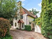 4 Bedroom Detached House For Sale In London Road, Ascot,...