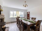4 bedroom detached house for sale in London Road, Luton,...