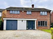 4 Bedroom Detached House For Sale In Maidenhead