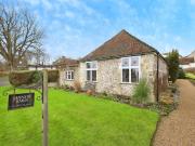 4 bedroom detached house for sale in Manor Way,...