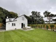 4 bedroom detached house for sale in Meadow Way Barton...