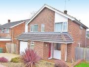 4 bedroom detached house for sale in Milford Close...