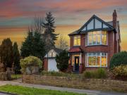 4 bedroom detached house for sale in Montagu Place,...