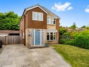 4 bedroom detached house for sale in Montrose Drive,...