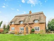 4 Bedroom Detached House For Sale In Newbury
