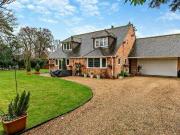 4 Bedroom Detached House For Sale In Newbury, Berkshire