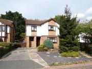 4 bedroom detached house for sale in Newbury Close,...