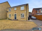 4 bedroom detached house for sale in Newhall Gardens,...