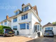 4 bedroom detached house for sale in Newlands Road,...