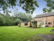 4 Bedroom Detached House For Sale In Northampton,...