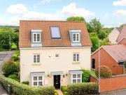 4 Bedroom Detached House For Sale In Northampton,...