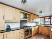 4 Bedroom Detached House For Sale In Nuthall, Nottingham