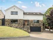 4 bedroom detached house for sale in Oakdale Glen,...