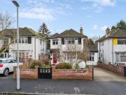4 bedroom detached house for sale in Oxhey Hall,...