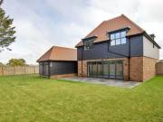 4 Bedroom Detached House For Sale In Paddock Wood, Kent