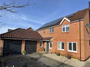 4 bedroom detached house for sale in Palomino Close...