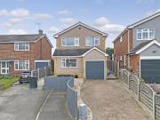 4 bedroom detached house for sale in Parsonage Field,...