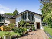 4 Bedroom Detached House For Sale In Patcham