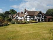 4 bedroom detached house for sale in Pembridge...